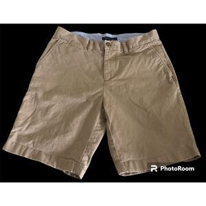 Tommy Hilfiger Khaki shorts.